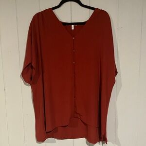 Women's Rust Button-Down Top